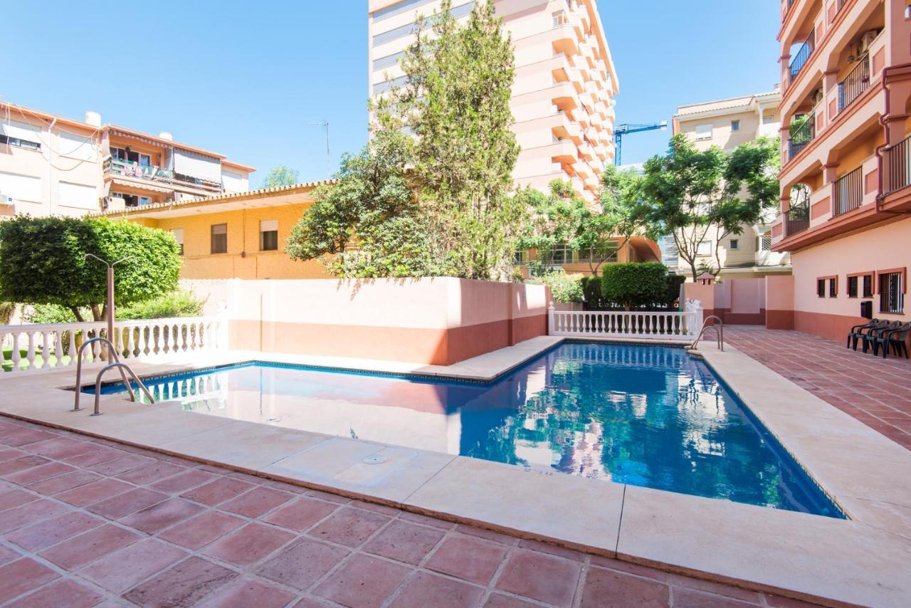 Boliches Center Apartment Next To The Beach, Parking, Pool & Terrace Fuengirola Bagian luar foto