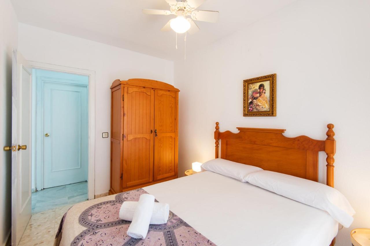 Boliches Center Apartment Next To The Beach, Parking, Pool & Terrace Fuengirola Bagian luar foto